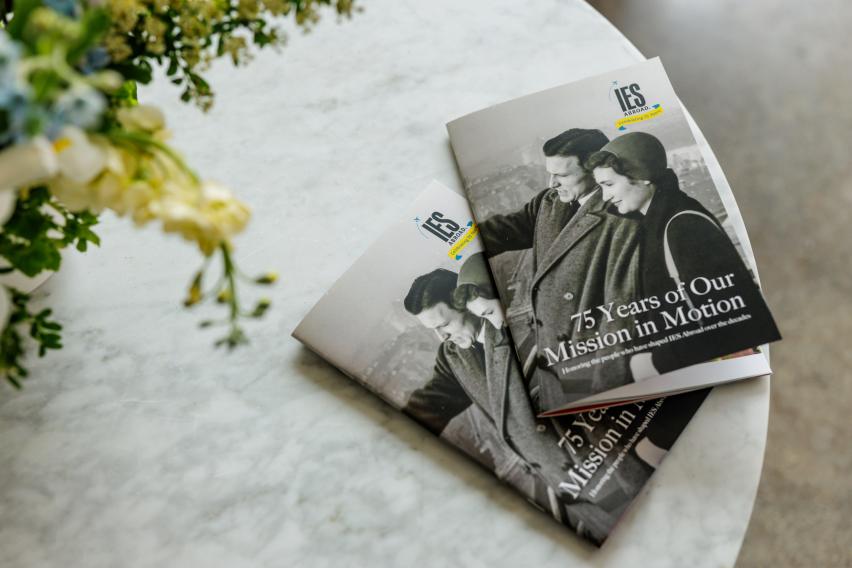 IES Abroad Program Books