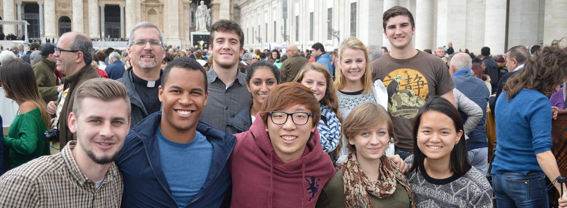 A group of Rome study abroad students at the Papal audience