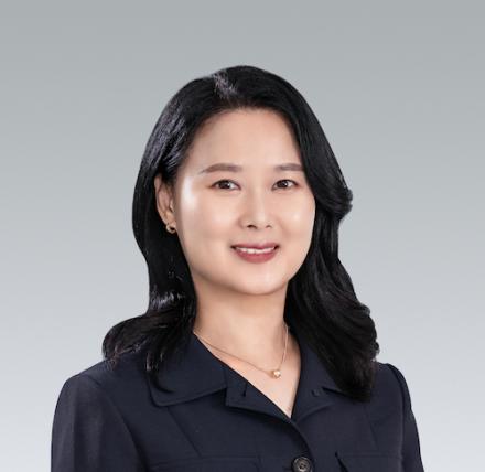 Suyeon Lee Director, SAF Korea