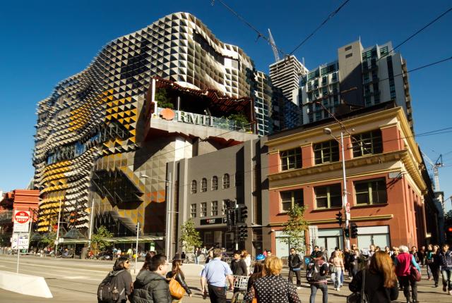 RMIT 03
